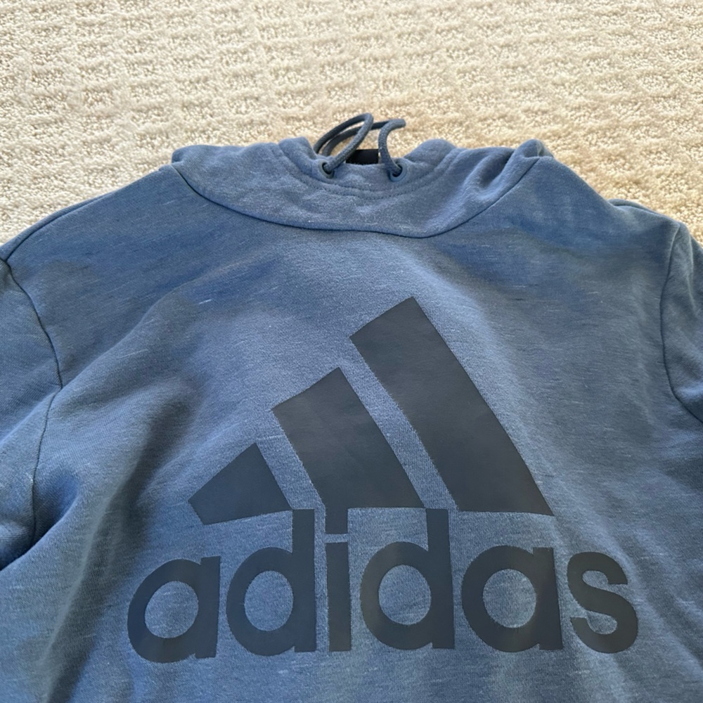 Adidas small Women’s Hoodie